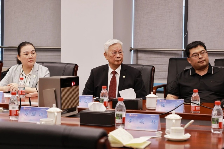 asa_images/11133.jpg asa_images/11133.jpg