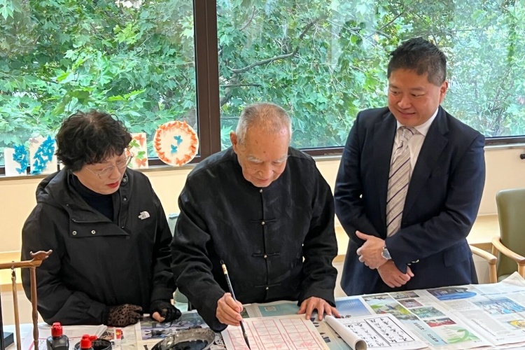 asa_images/18572.jpg asa_images/18572.jpg